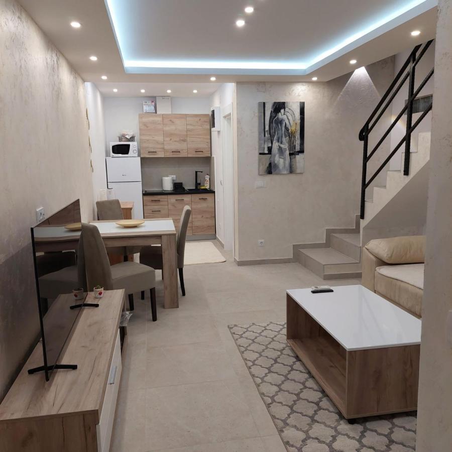Apartman Lux Jelena Surcin Екстер'єр фото
